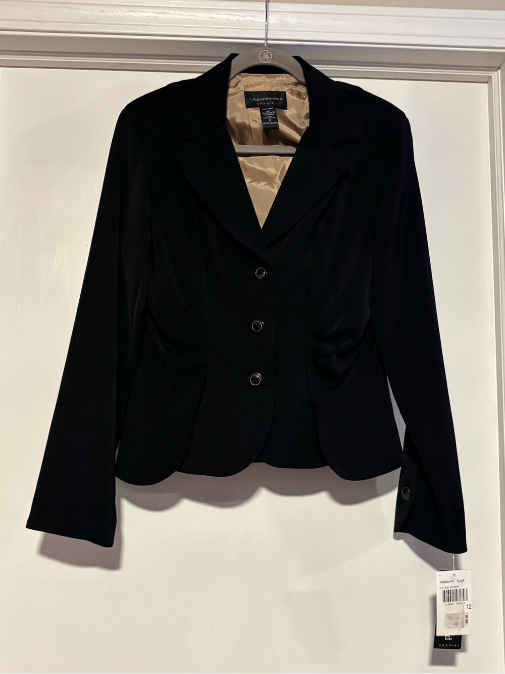 connected apparel Black Tailored Women's Blazer Jacket